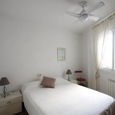 Les Palmeres Apartment